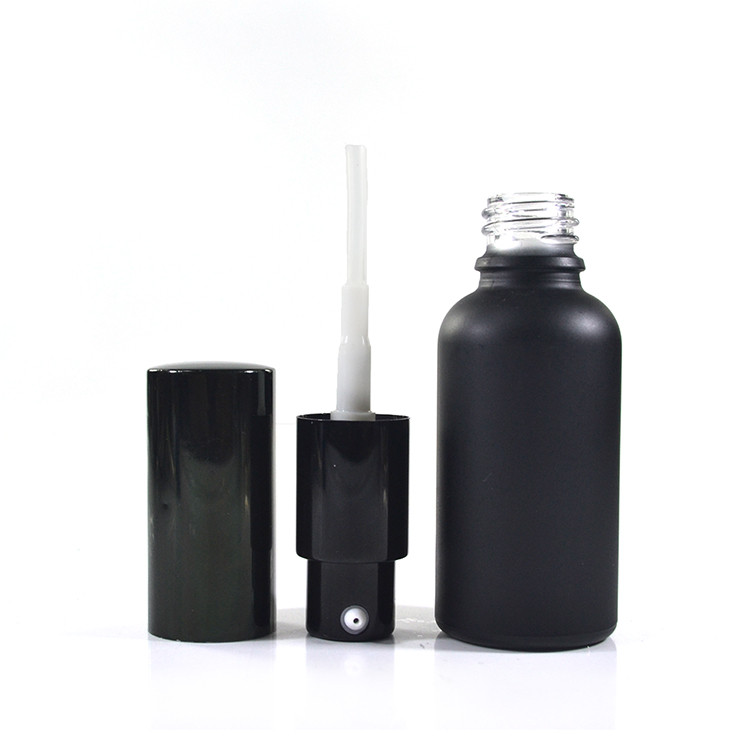 New style 15ml 30ml 50ml 100ml cosmetic frosted black skin care glass bottle with lotion pump cap